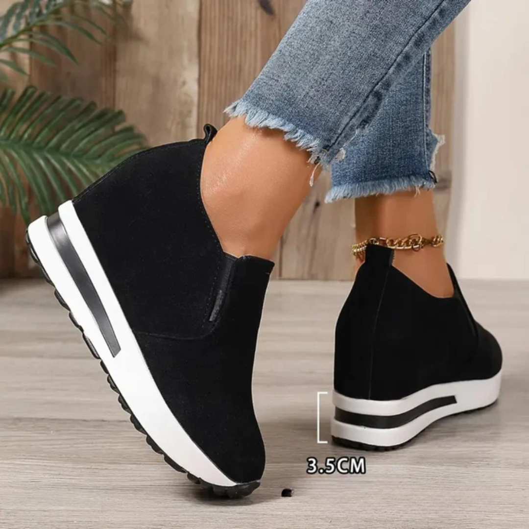 Dámske platformové tenisky s ergonomickou podrážkou