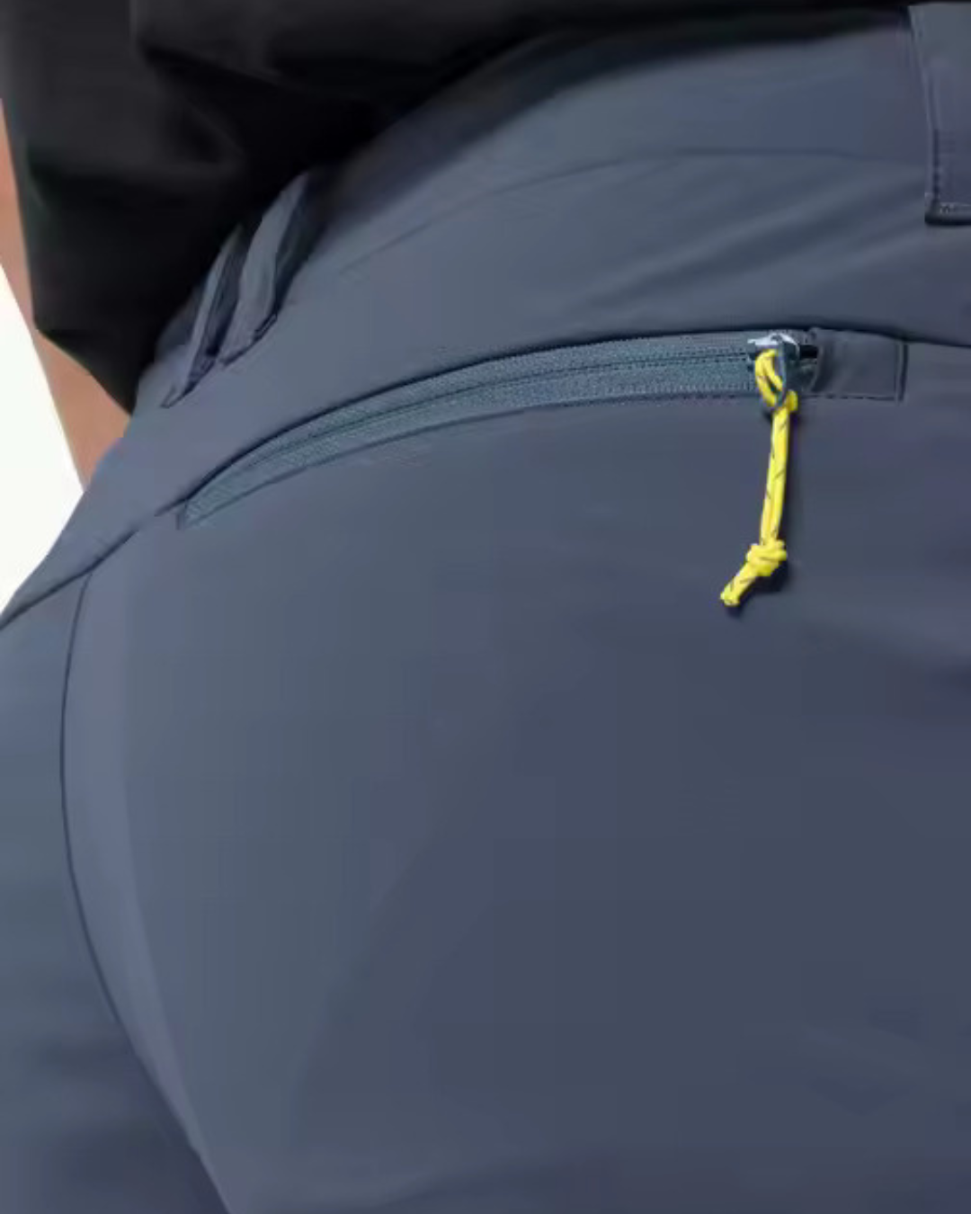 Rýchloschnúce outdoorové nohavice pre mužov